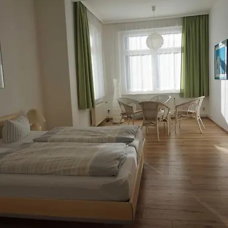 Rügen - 300 M Zum Binz