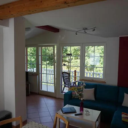 Villa Rügen - 300 M Zum *