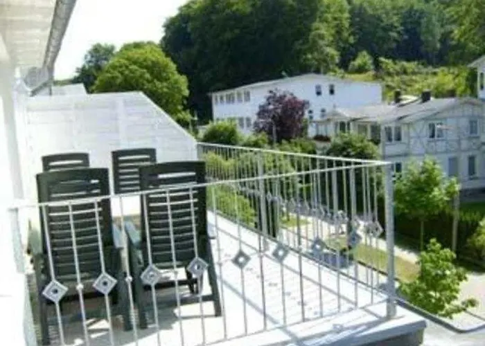Rügen - 300 M Zum Binz